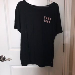 ♦️ Black Vans tee ♦️
